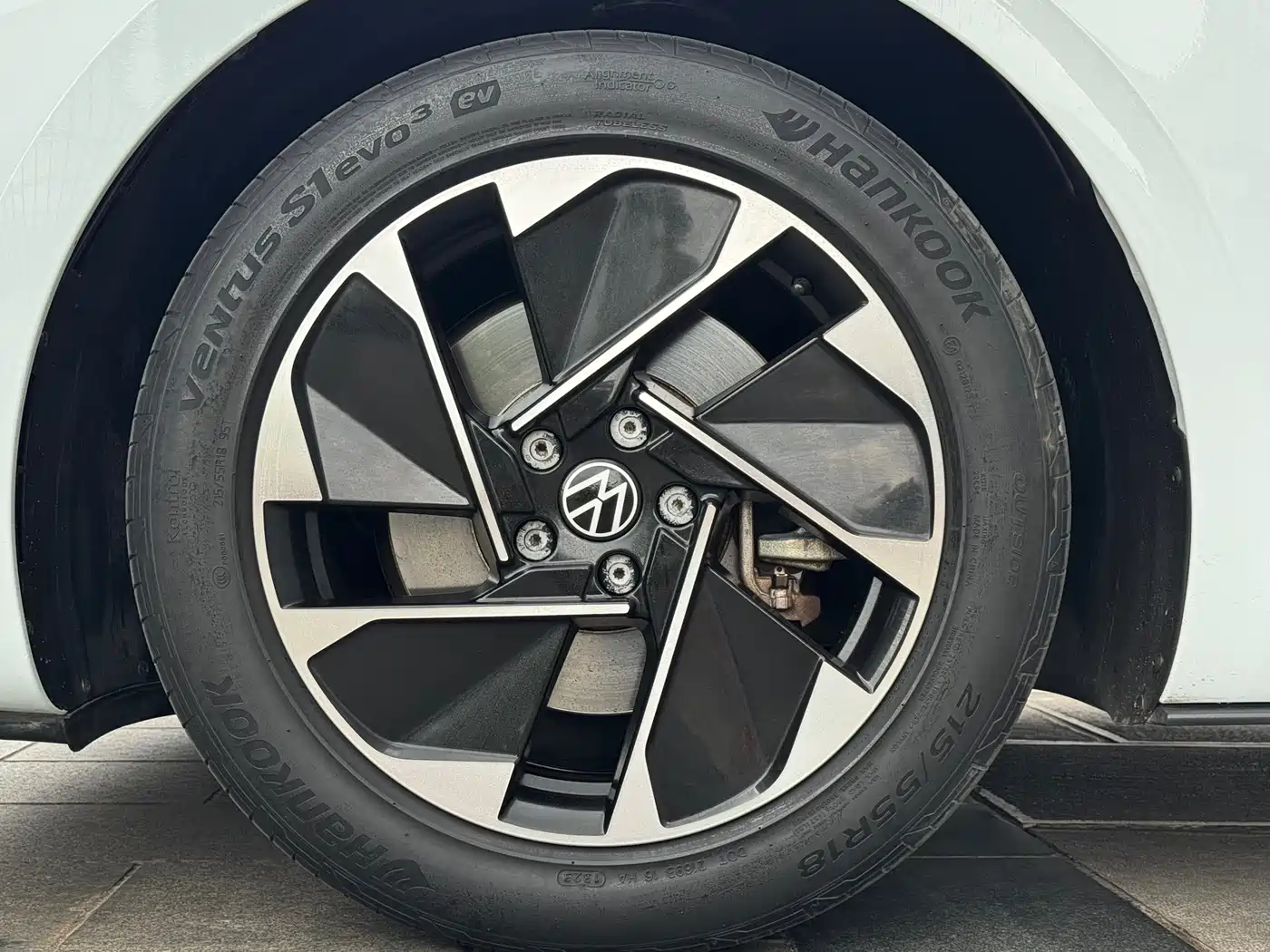 Volkswagen ID.3 2023 Upgraded Pure Intelligence Edition фото 21