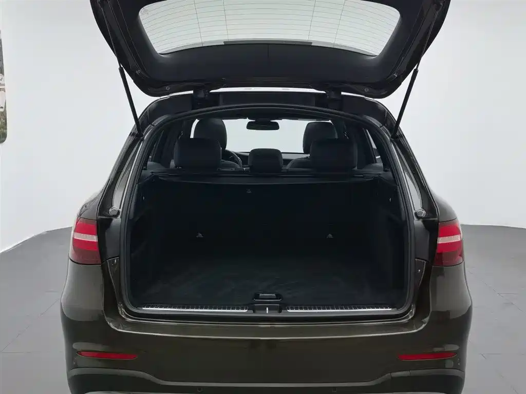 Mercedes-Benz GLC 2017 GLC 260 4MATIC Dynamic фото 16