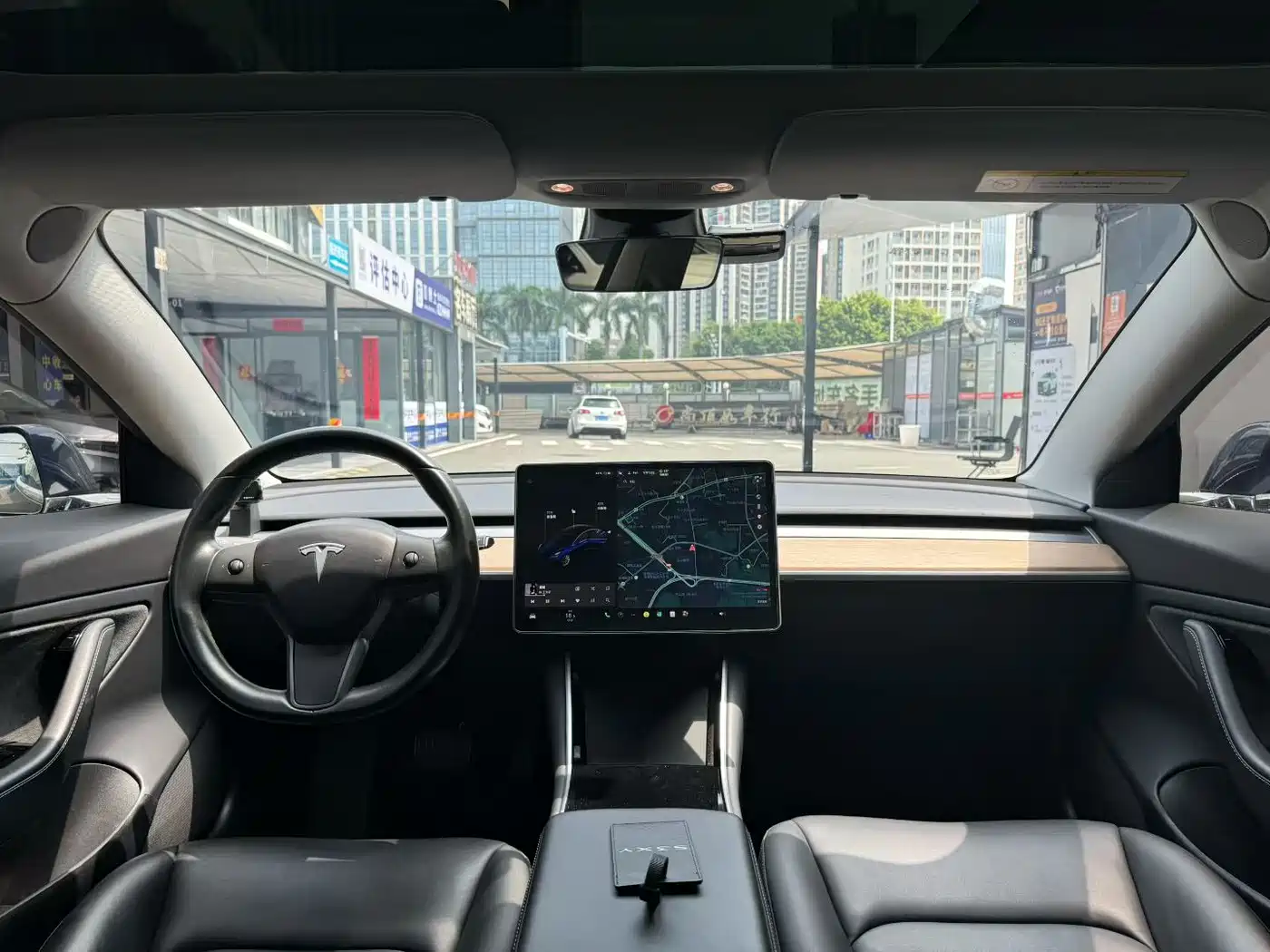 TESLA MODEL 3 (IMPORTED)