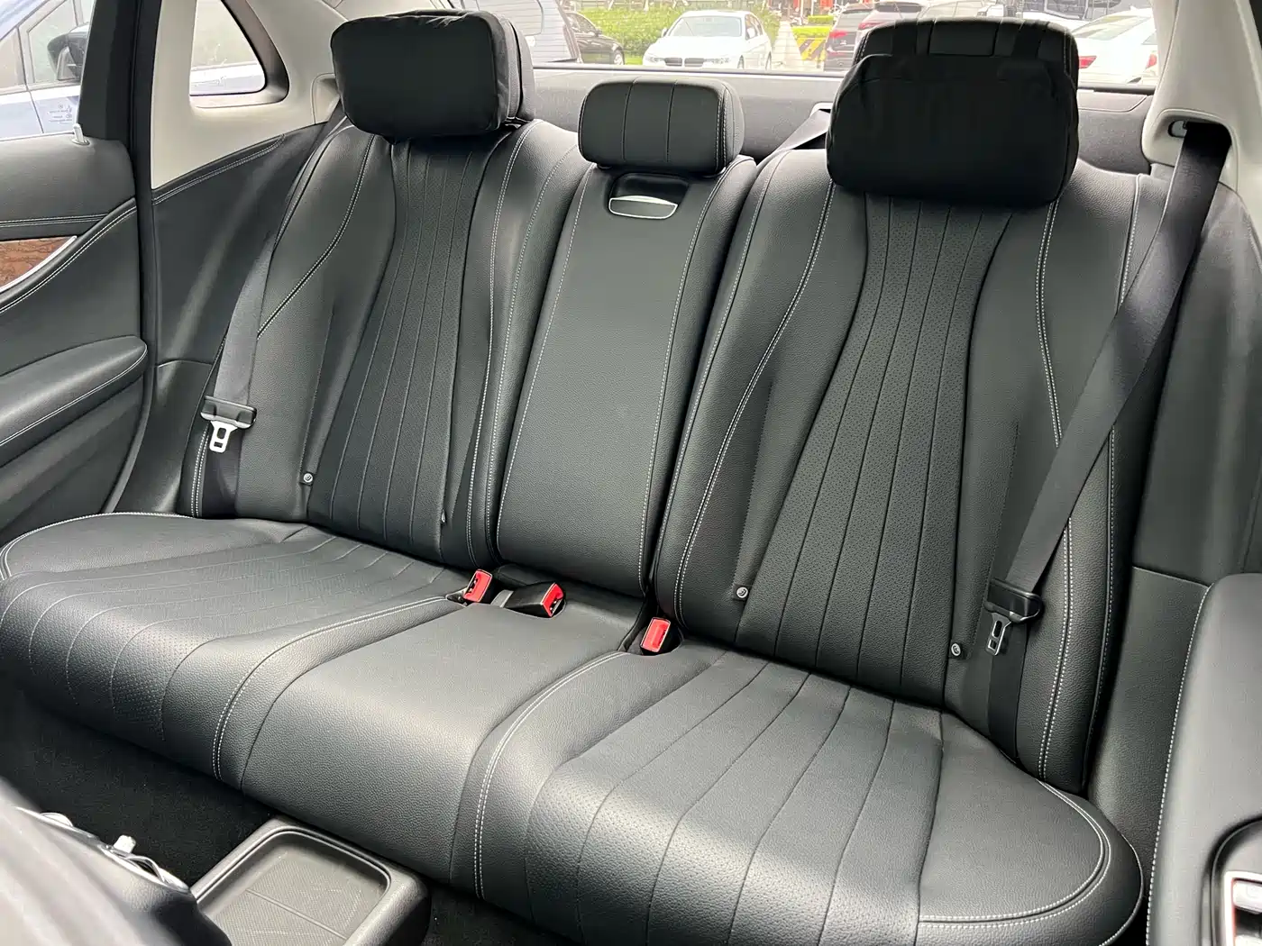Mercedes-Benz E-Class 2016 E 300 L Fashion Type фото 48