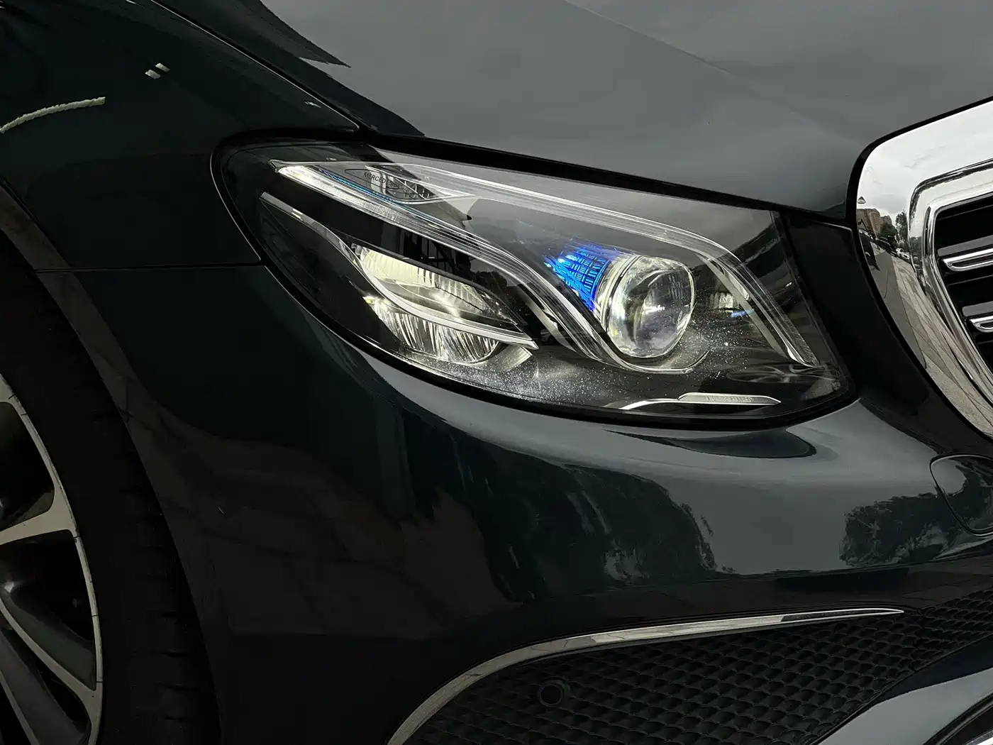 Mercedes-Benz E-Class 2016 E 300 L Fashion Type фото 52