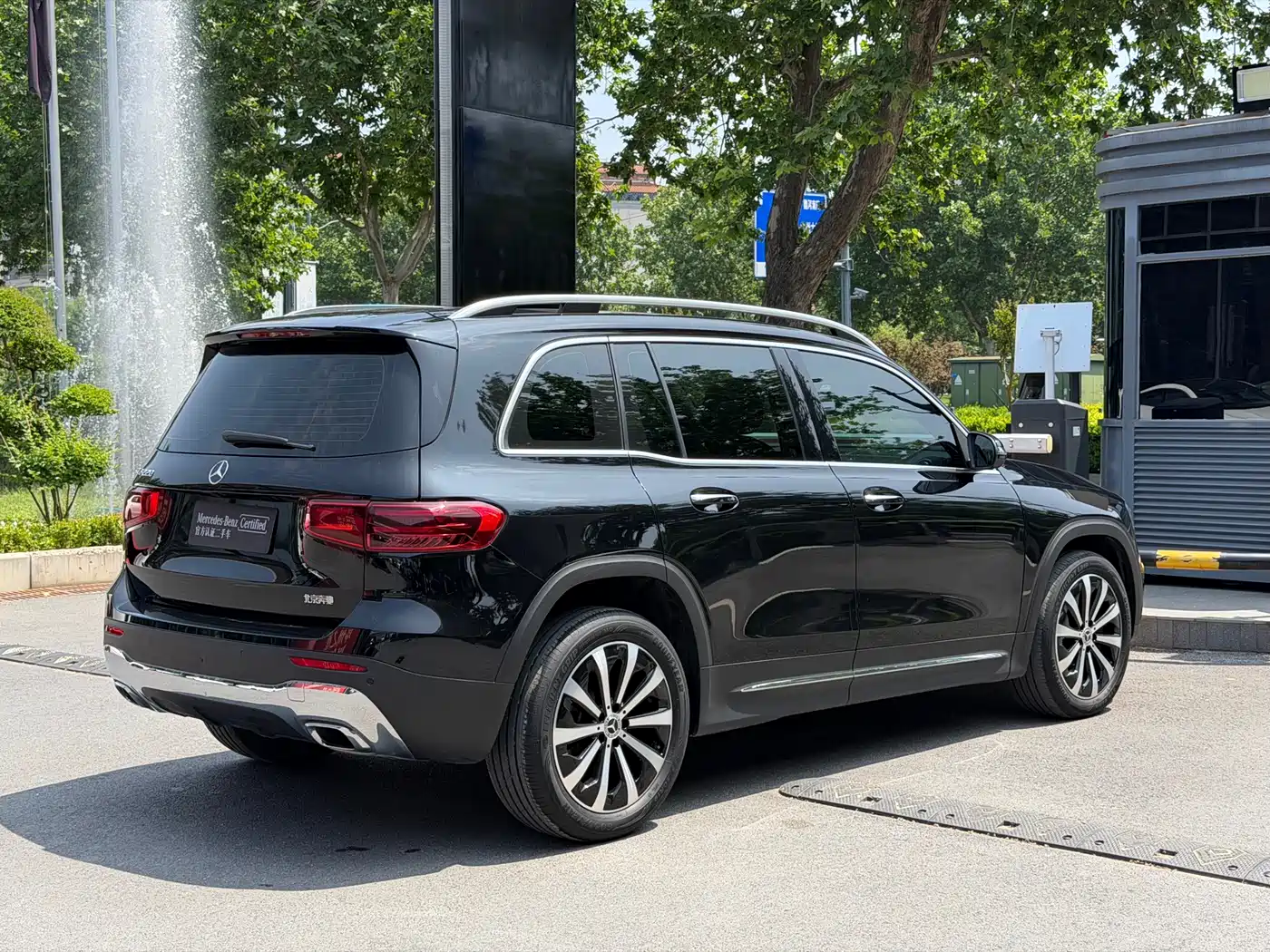 Mercedes-Benz GLB 2024 GLB 220 Fashion фото 8
