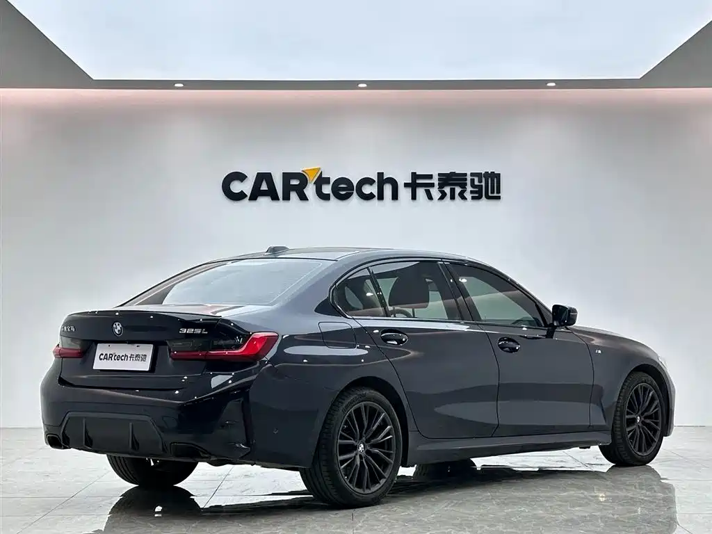 BMW 3 Series 2023 325Li M Sport Black Night Package фото 5
