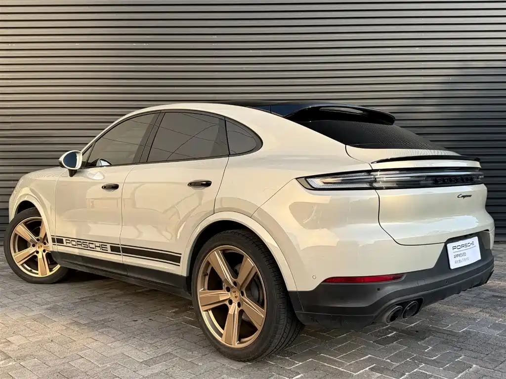 Porsche Cayenne 2024 Cayenne Coupé 3.0T фото 3