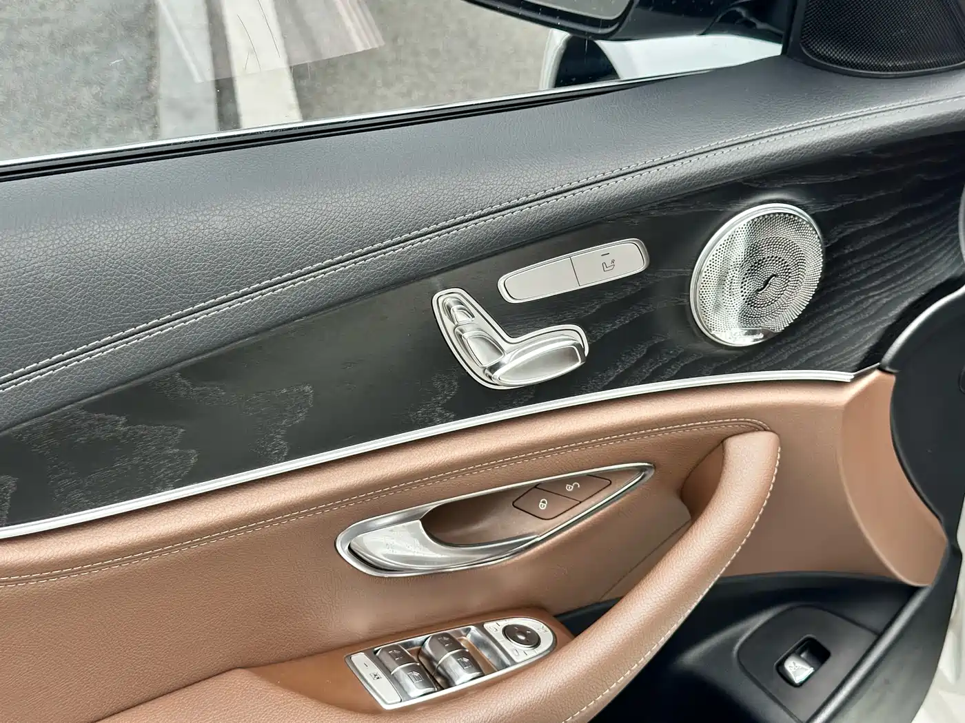 Mercedes-Benz E-Class 2018 Facelift E 200 L Sport фото 8