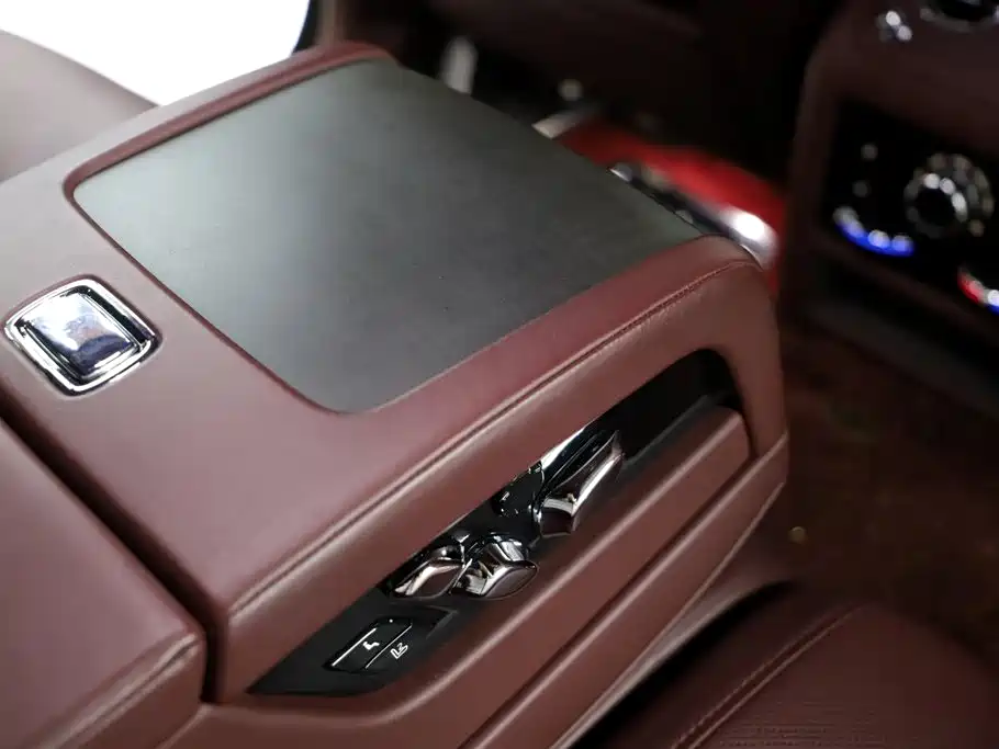 Rolls-Royce Ghost 2021 6.7T Standard Wheelbase фото 22