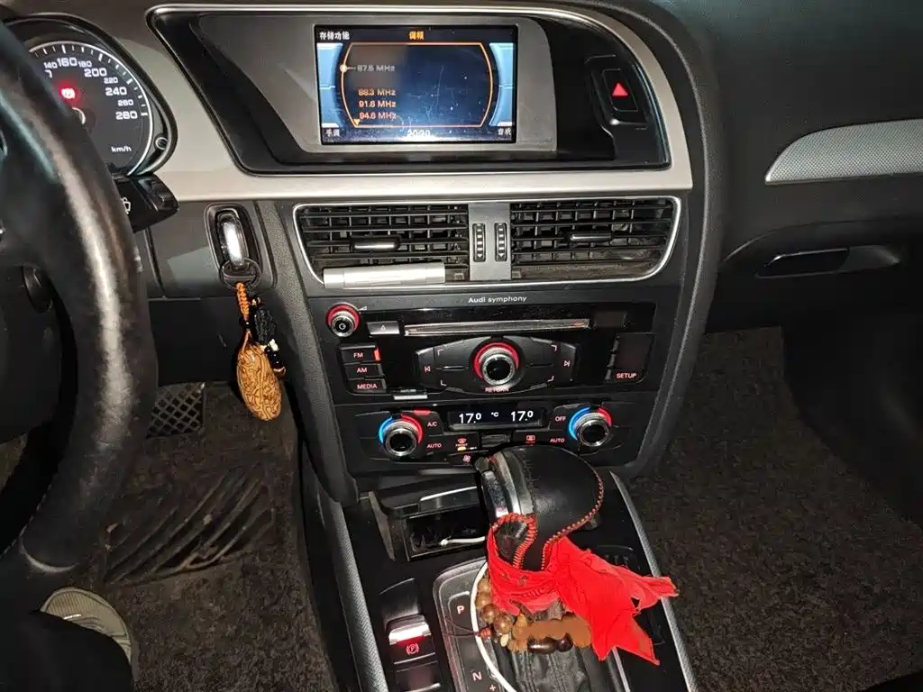Audi A4L 2015 35 TFSI Auto Standard фото 6