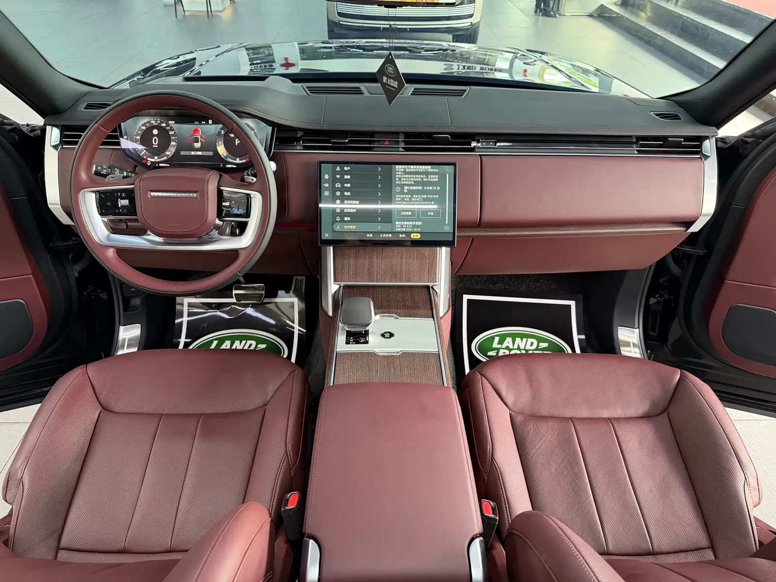 Фото 18 - Land Rover Range Rover