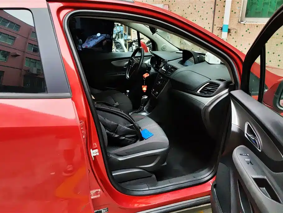 Buick Encore 2015 1.4T Automatic 2WD Urban Elite фото 8