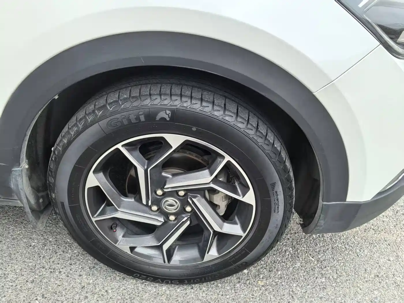 Dongfeng Aeolus Dongfeng Fengshen AX7 2020 2020 1.6T Auto AI Pioneer (China V)