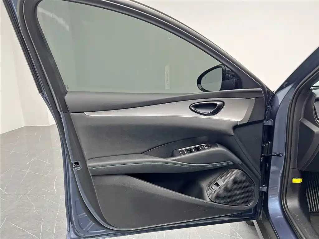 BYD Seal 06 New Energy 2024 DM-i 120KM Flagship фото 12