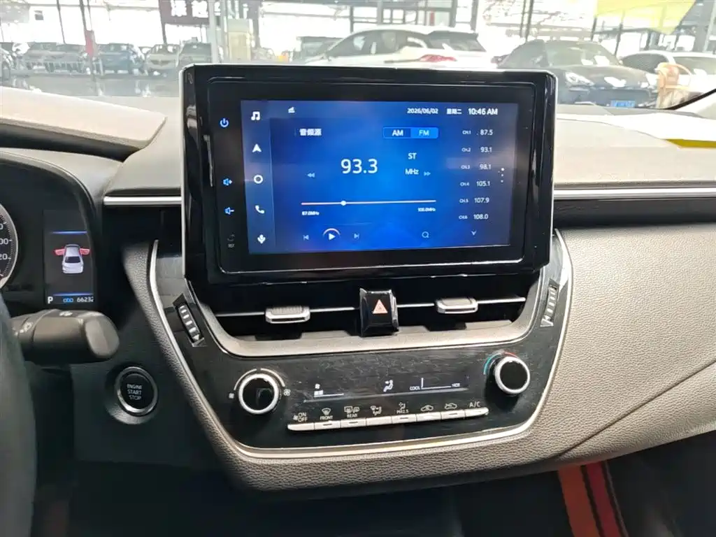 Toyota Corolla 2021 1.2T S-CVT Elite PLUS Edition фото 13