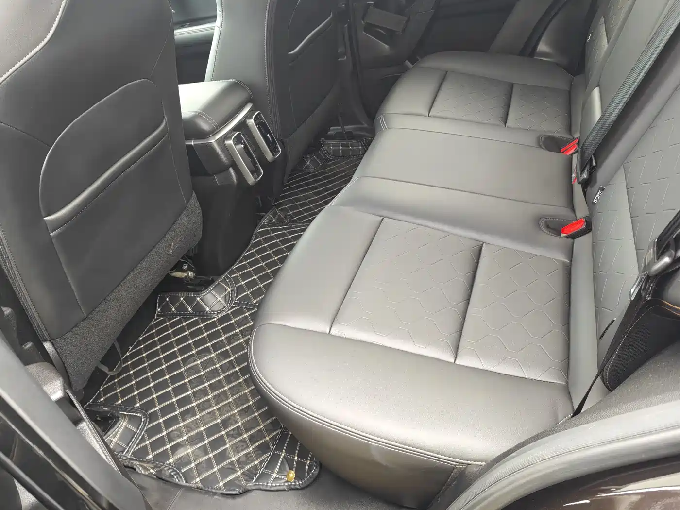 Haval Big Dog 2021 1.5T DCT 2WD Husky Edition фото 11