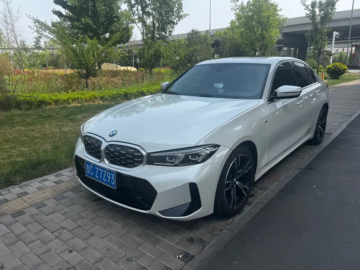 BMW 3 Series 2023 325i M Sport Package