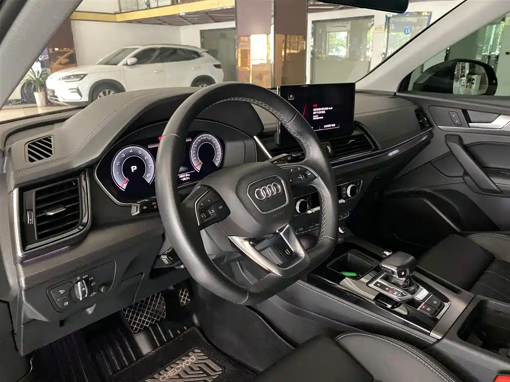 Audi Q5L 2022 Facelift 40T Luxury Dynamic фото 12