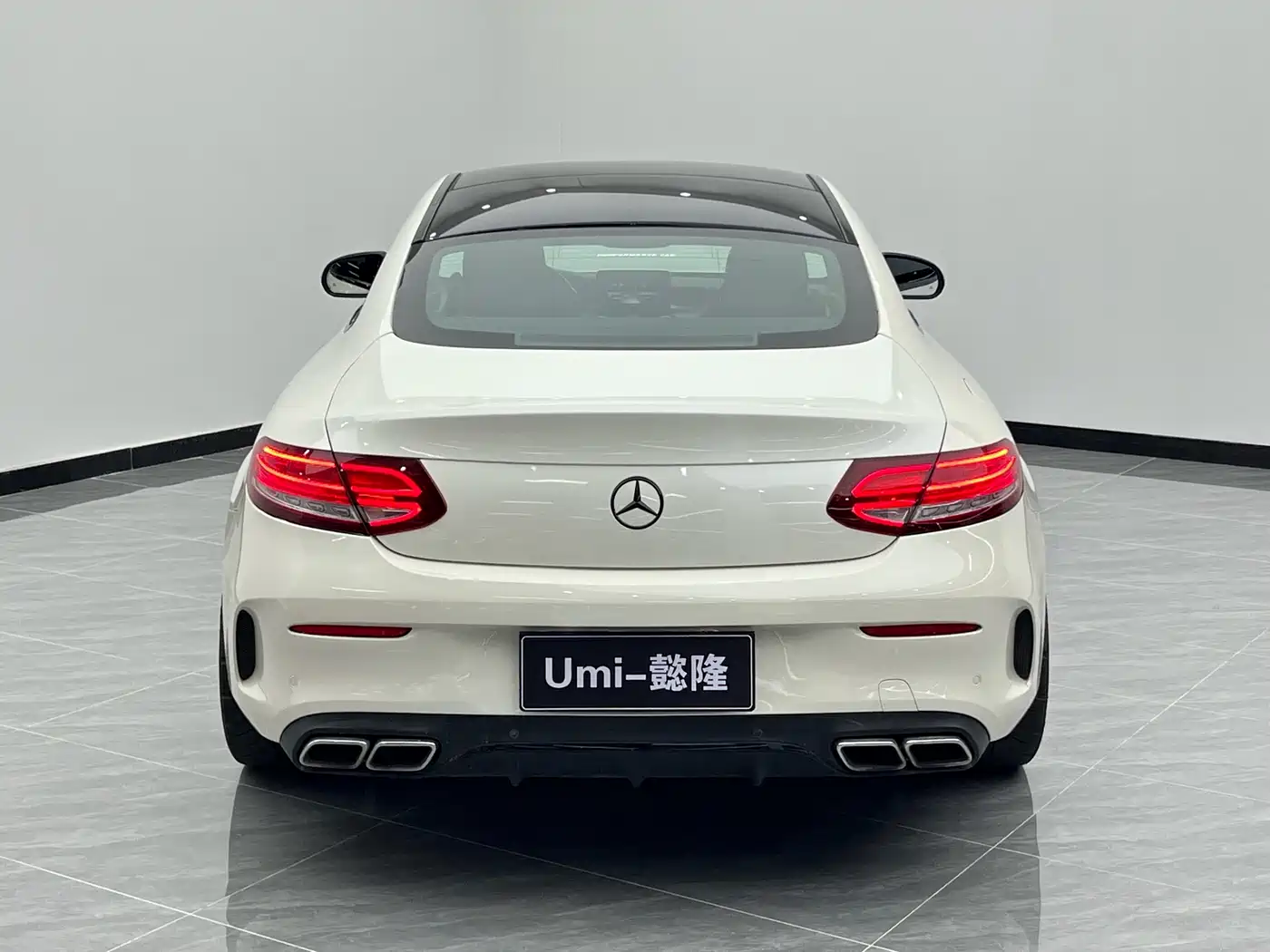 Mercedes-Benz C-Class AMG 2016 AMG C 63 Coupe фото 3
