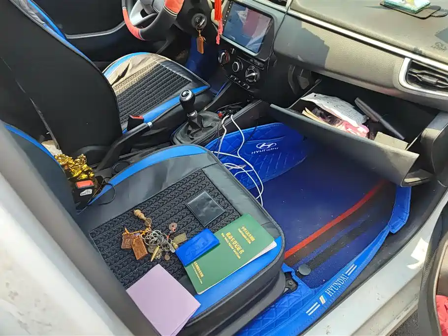 Hyundai Verna 2017 1.4L Manual Color Sunroof Edition (China V) фото 8