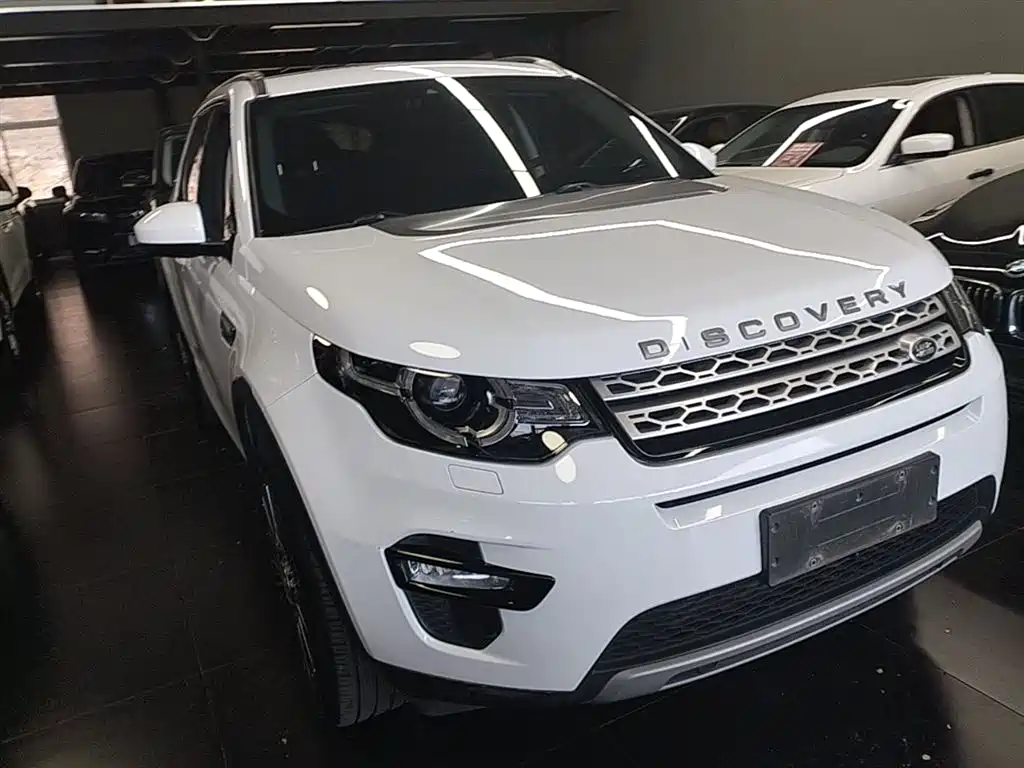 Land Rover Discovery Sport 2016 2.0T HSE фото 4