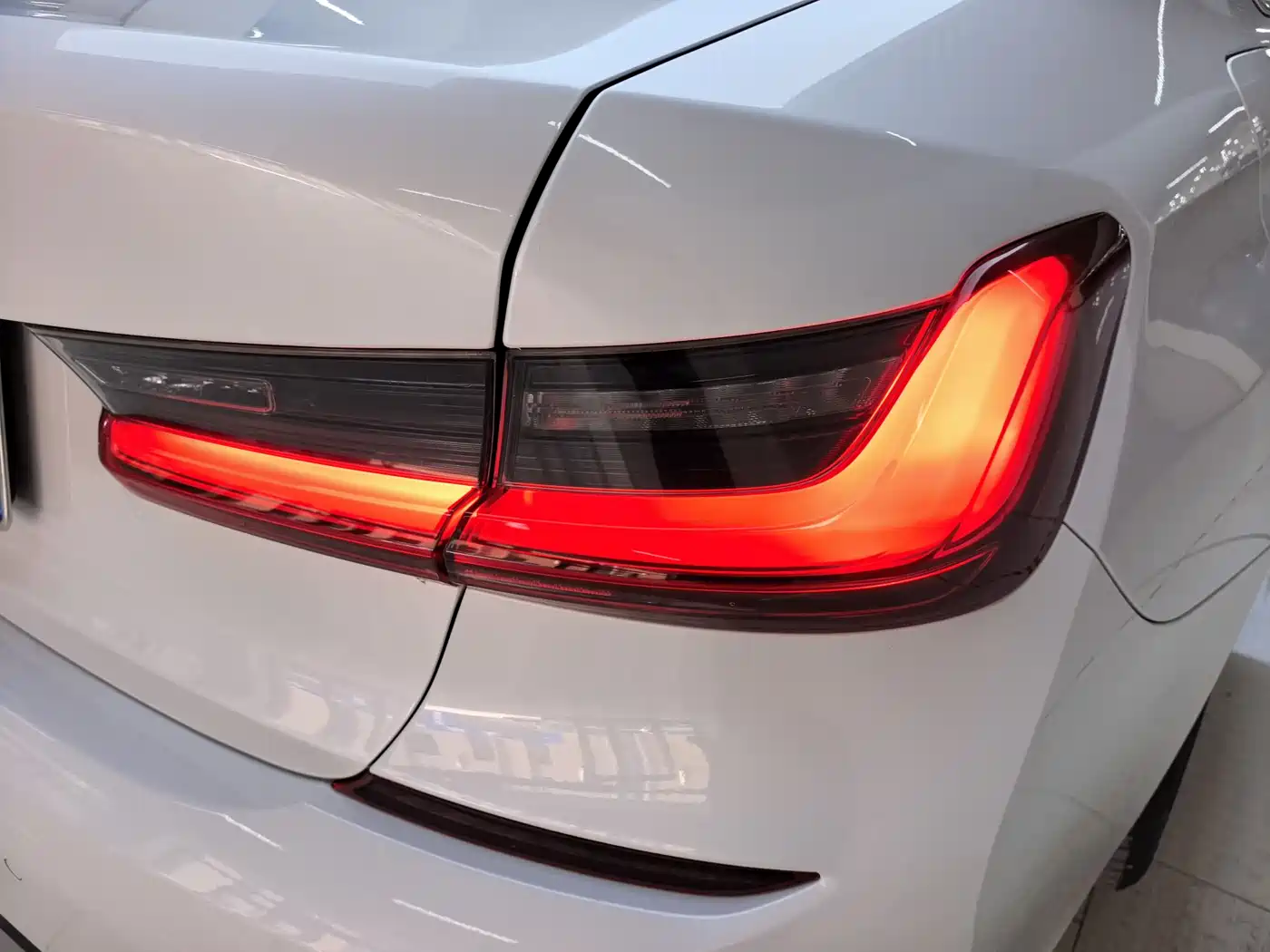 BMW 3 Series 2022 Facelift 325i M Sport Package фото 16