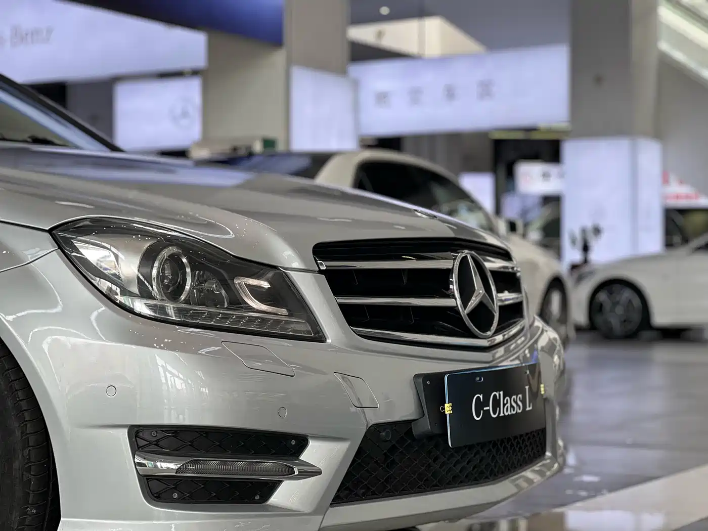 Mercedes-Benz C-Class 2013 C 260 Fashion Grand Edition фото 8