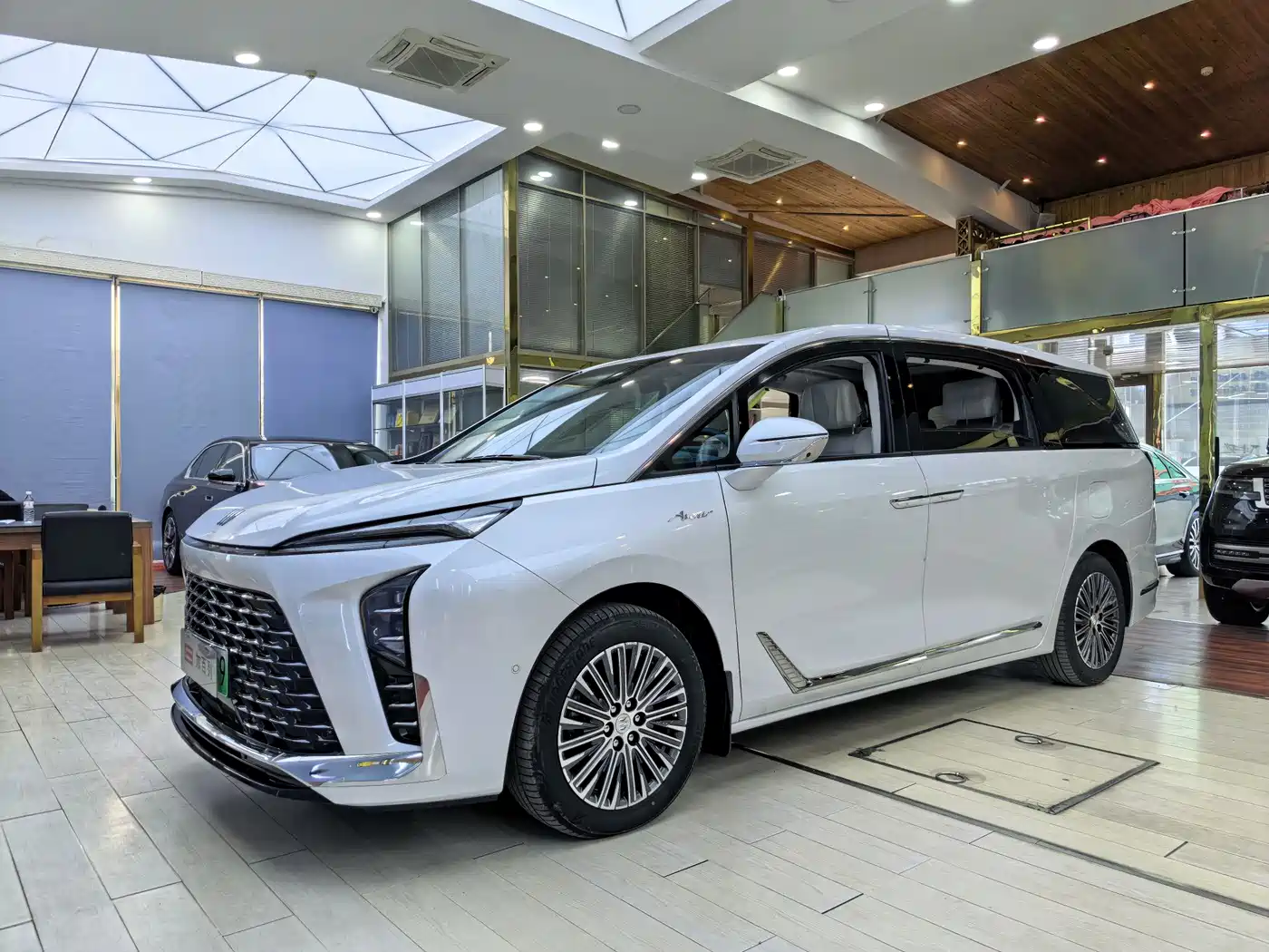 Buick GL8 New Energy 2024 Landglory Luxury Edition 7-Seater