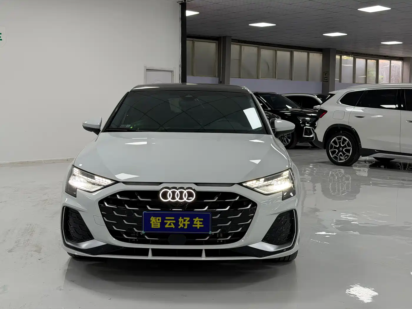Audi A3 2025 Facelift A3L Limousine 35TFSI Flying Spur Premium фото 2