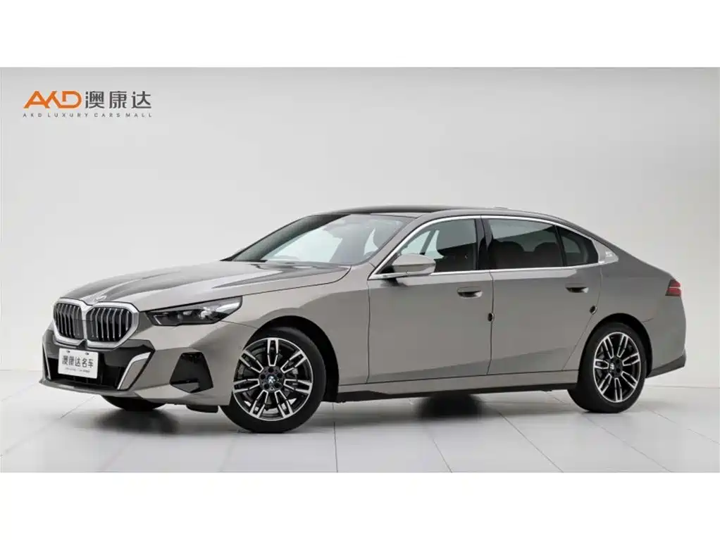 BMW 5 Series 2024 525Li M Sport Package