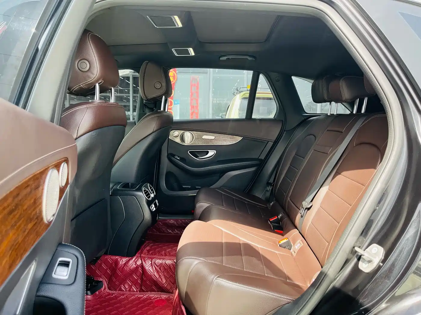 Mercedes-Benz GLC 2021 GLC 300 L 4MATIC Sporty фото 6