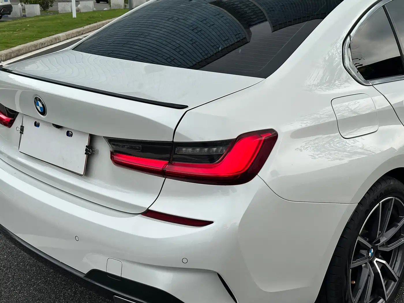 BMW 3 Series 2021 320Li M Sport Package фото 14