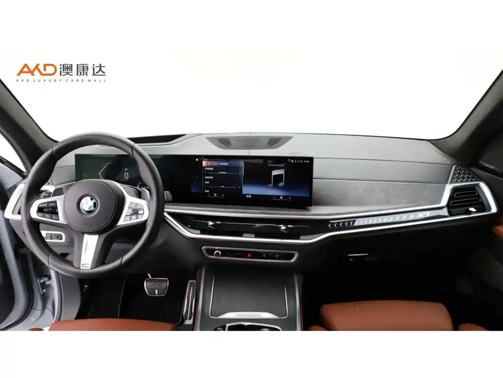 BMW X7 2023 xDrive40i Exclusive M Sport Package фото 5