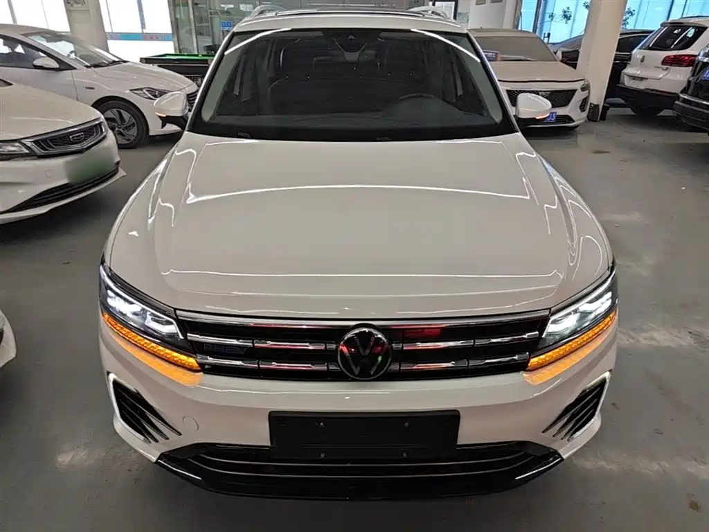 Volkswagen Tiguan L PHEV 2021 430PHEV Plug-in Hybrid Flagship фото 3