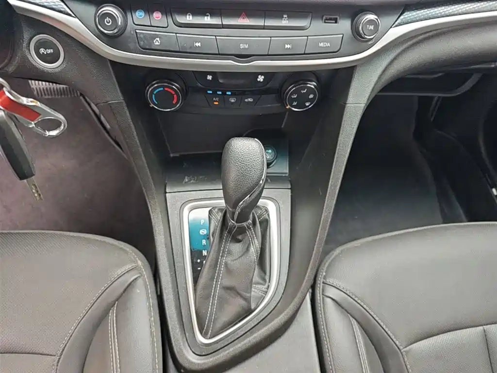 Buick Excelle 2021 Facelift Exemplar 1.5L Auto Elite фото 14