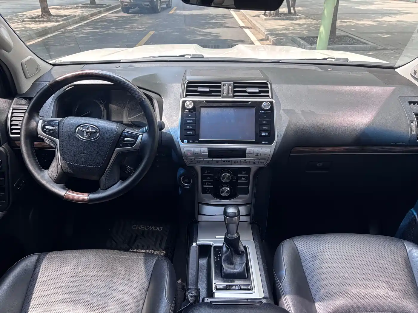 Toyota Prado 2018 3.5L Automatic VX NAVI Rear-mounted Spare Tire фото 13