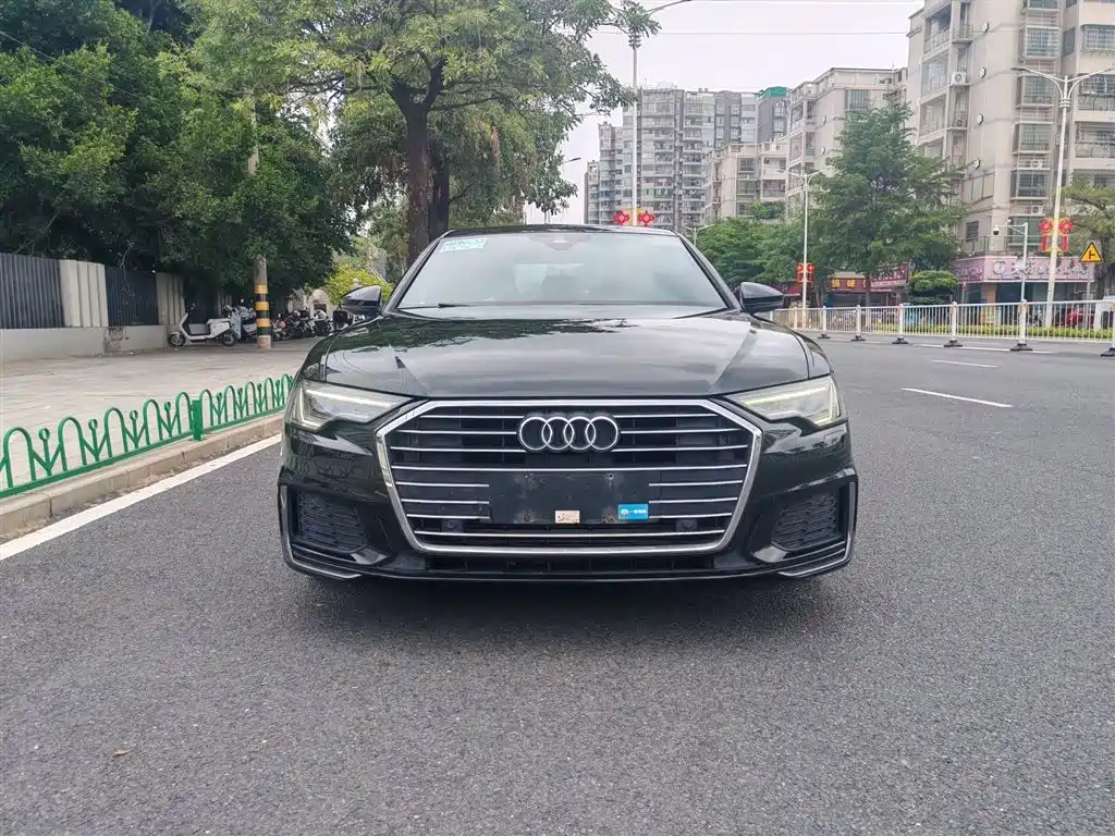 Audi A6L 2020 40 TFSI Luxury Dynamic фото 2