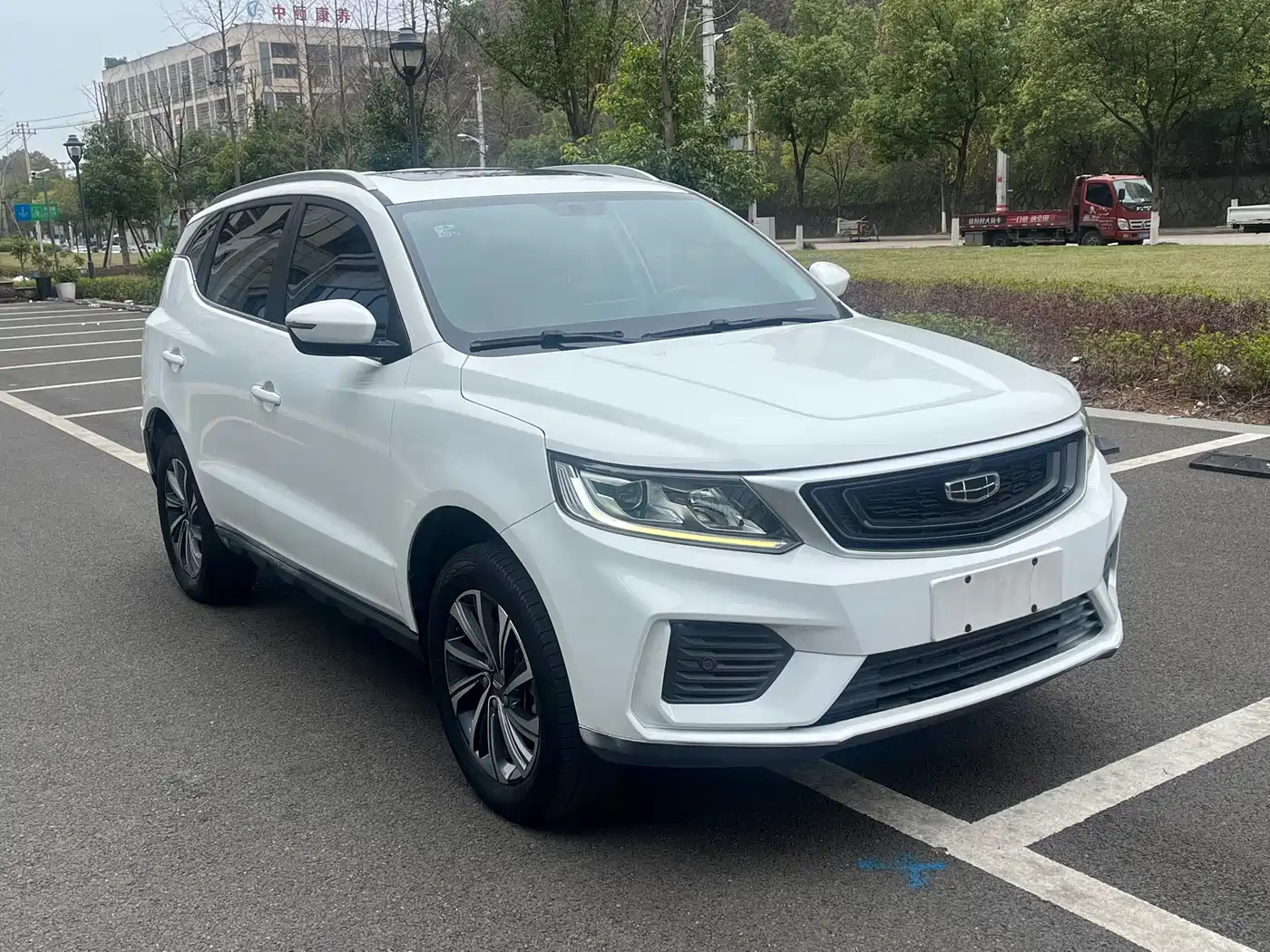 GEELY AUTOMOBILE VISION X6