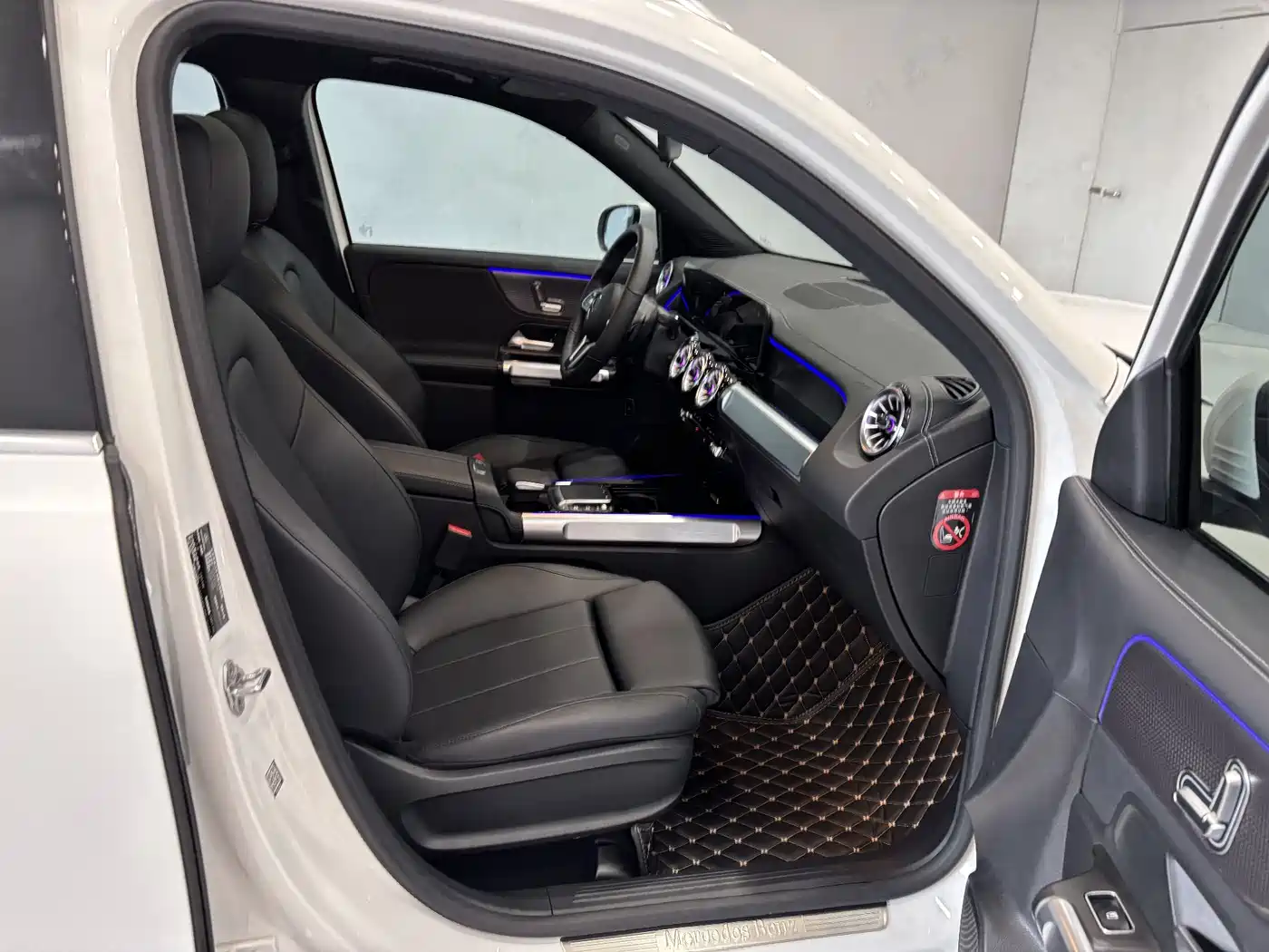 Mercedes-Benz GLB 2023 GLB 220 Dynamic фото 27