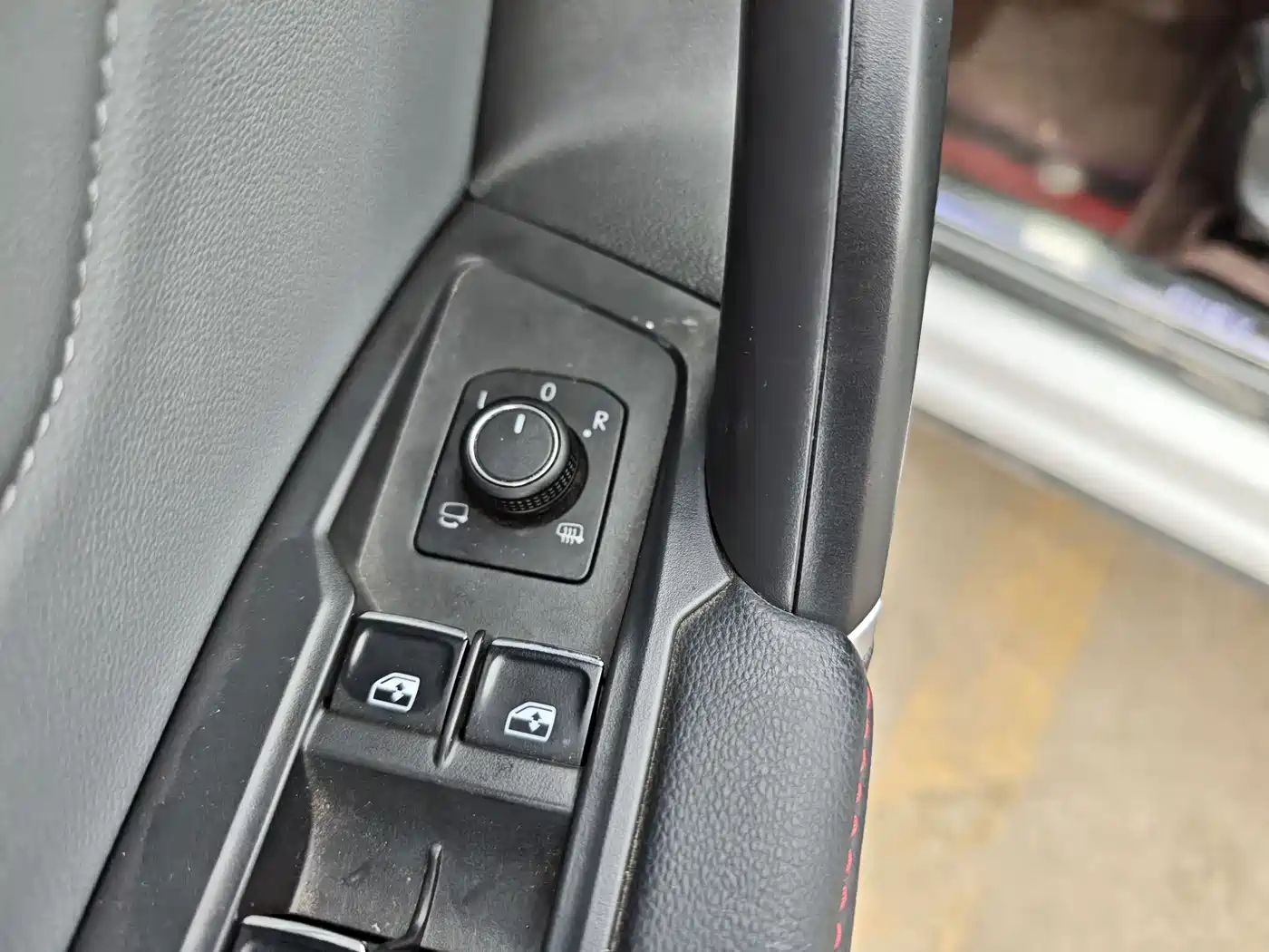 VOLKSWAGEN TIGUAN L NEW ENERGY