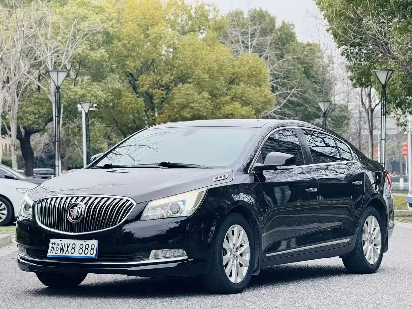 Buick LaCrosse 2013 2.4L SIDI Elite Comfort