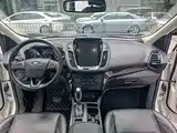 Фото 8 - Ford Kuga