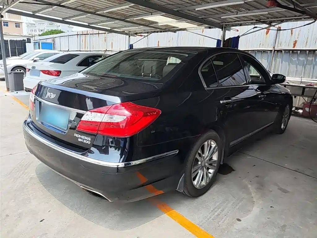 Hyundai Genesis 2012 3.0L GDI Luxury фото 7