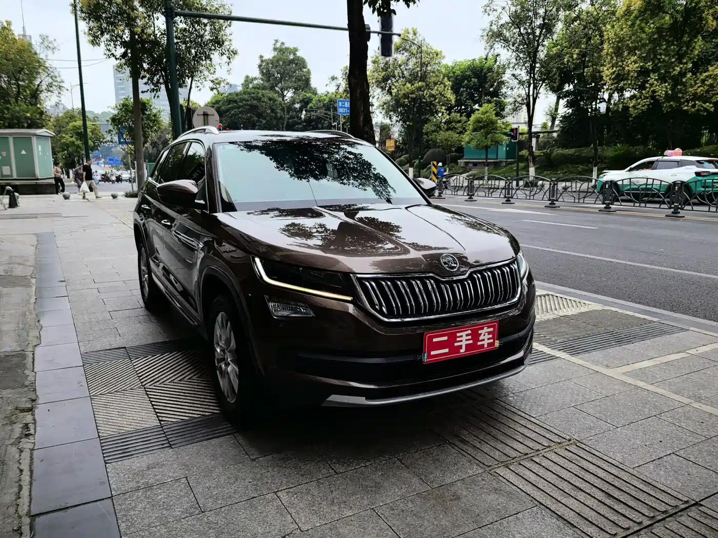 Škoda Kodiaq 2018 TSI330 5-seat FWD Luxury Premium фото 4