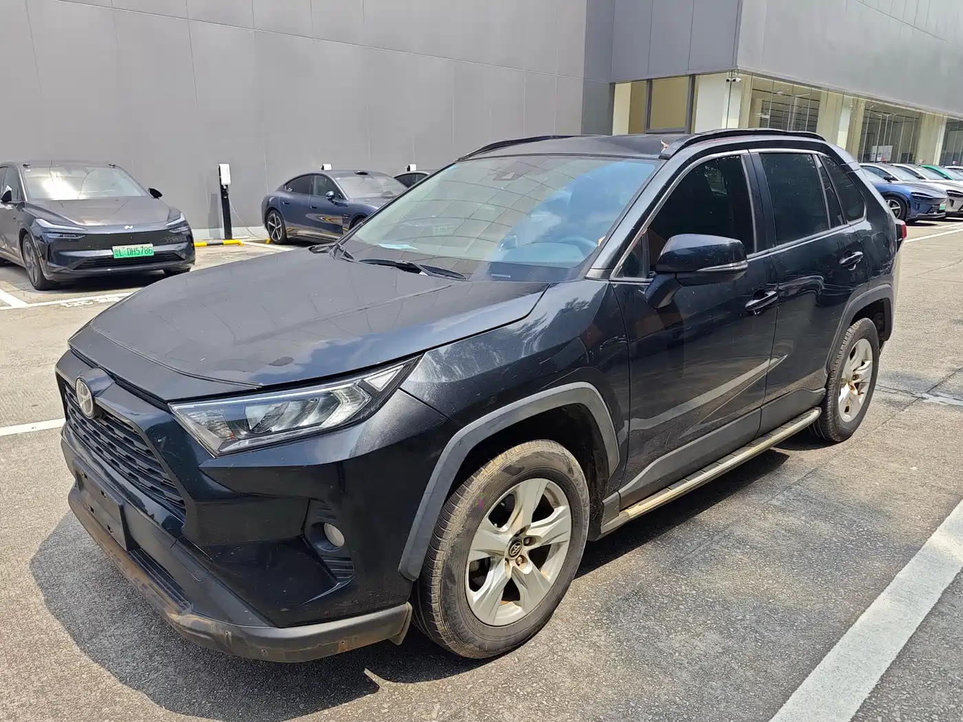 Toyota RAV4 Rongfang 2020 2.0L CVT 2WD Urban Edition