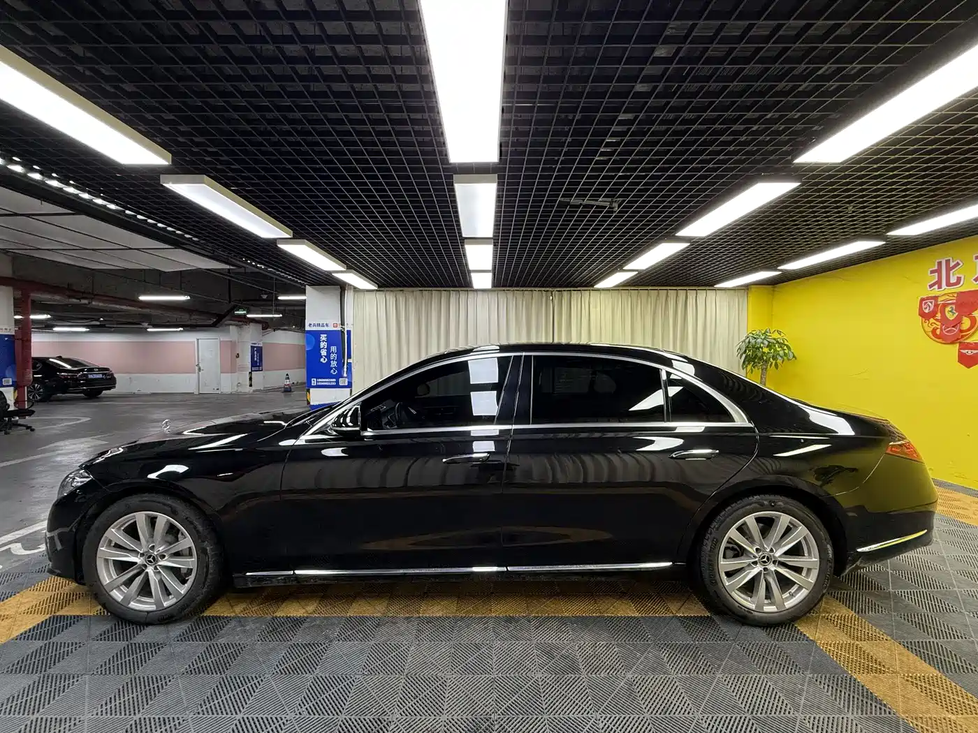 Mercedes-Benz S-Class 2023 Model S 400 L Business Edition фото 8