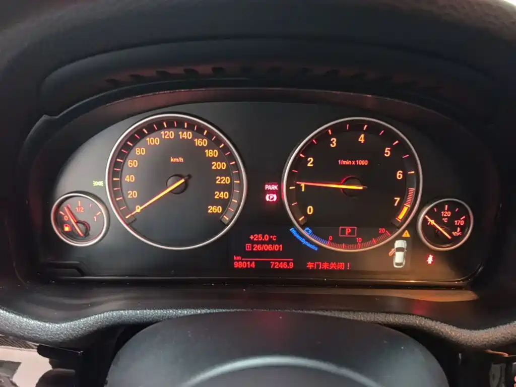 BMW X4 2016 Model xDrive20i M Sport фото 12
