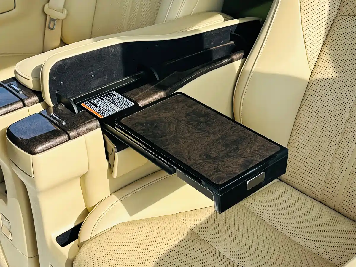 Toyota Alphard 2021 Hybrid 2.5L Premium фото 20