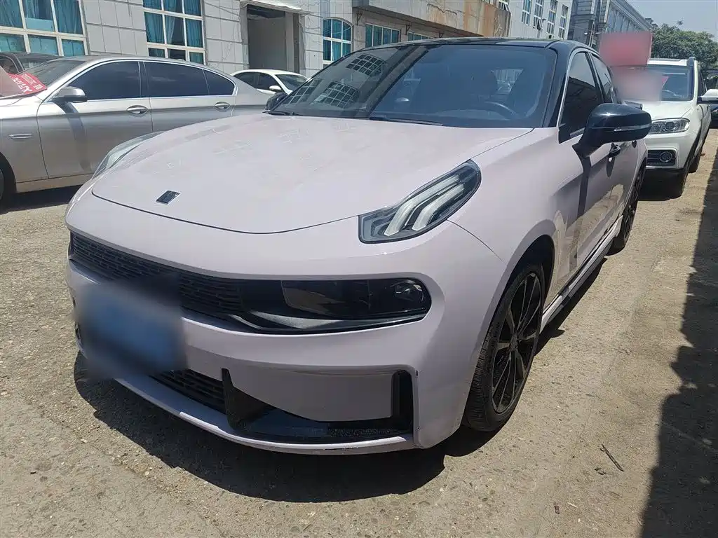 Lynk & Co 03 2021 2.0TD Auto Jin Plus фото 2