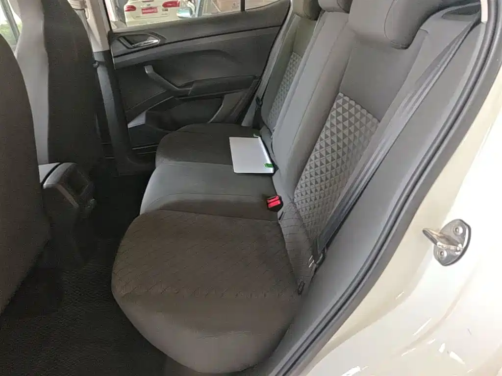 VOLKSWAGEN TU KAI