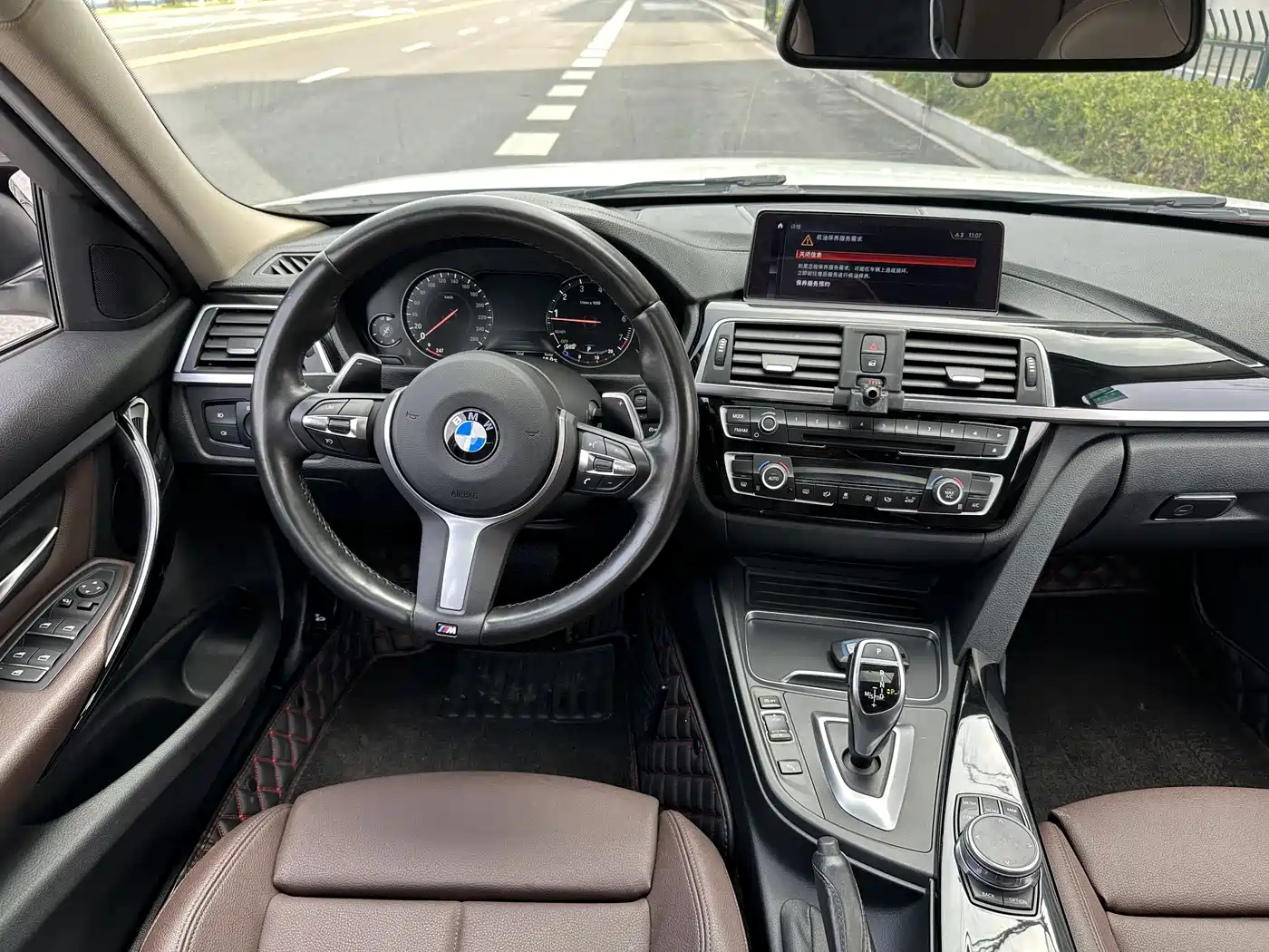 BMW 3 Series 2019 320Li M Luxury Package фото 14