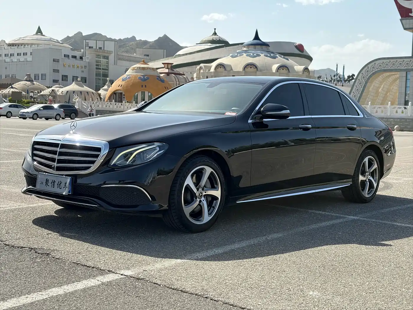 Mercedes-Benz E-Class 2018 E 300 L Sport Fashion