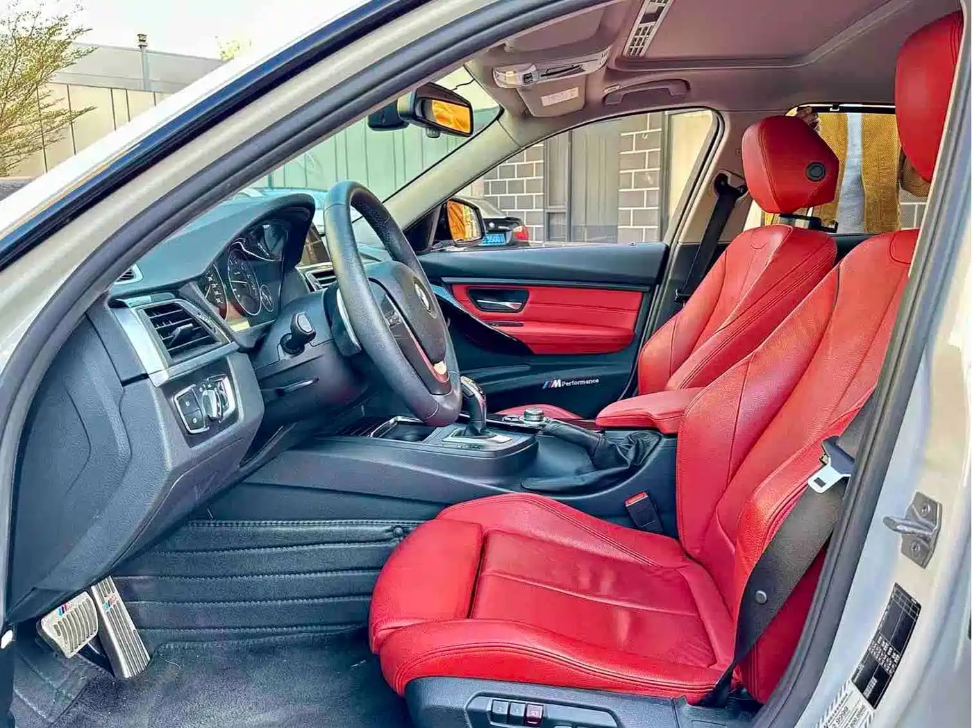 BMW 3 Series 2017 320Li M Sport фото 6
